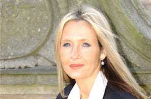 Biografi J.K. Rowling – Kisah Inspiratif dari Penulis Novel Harry Potter