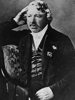 Biografi Louis Daguerre - Penemu Kamera Fotografi