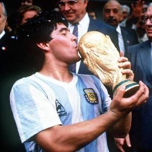 Biografi Diego Armando Maradona