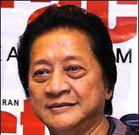 Biografi W.S Rendra – Penyair Indonesia