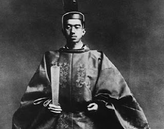 Biografi Kaisar Hirohito