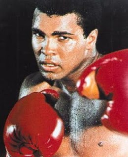 Biografi Muhammad Ali - Juara Dunia Tinju Kelas Berat