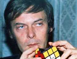 Biografi Erno Rubik – Pencipta Permainan Rubik