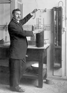 Biografi Irving Langmuir - Penemu Kawat Pijar
