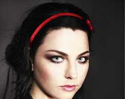 Biografi Amy Lee – Vokalis Evanescence
