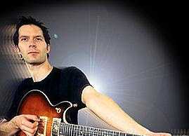 Biografi Paul Gilbert – Gitaris Terbaik Dunia