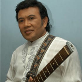 Biografi Rhoma Irama, Kisah Perjalanan Sang Raja Dangdut Indonesia