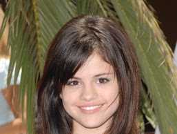 Biografi Selena Gomez