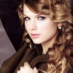 Biografi Taylor Swift