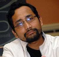 Biografi Habiburrahman El Shirazy – Novelis Terkenal