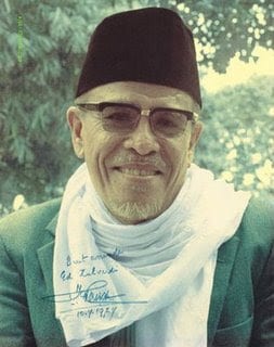 buya hamka, biografi, sastrawan