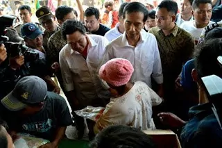 Biografi Jokowi (Joko Widodo), Kisah Tukang Kayu Menjadi Presiden Indonesia  