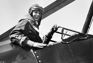 Biografi Amelia Earhart