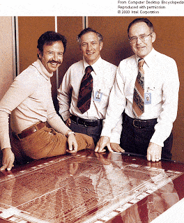 Gordon Moore dan Robert Noyce pendiri Intel