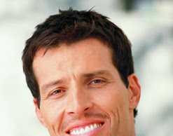 Biografi Anthony Robbins, Kisah Pembersih Toilet Menjadi Motivator Termahal di Dunia