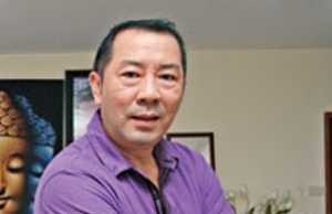 Biografi Yongki Komaladi, Kisah Sukses Dari Pemilik Brand Sepatu Yongki Komaladi