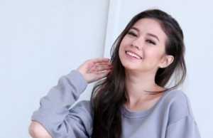 Biografi Yuki Kato, Dari Korban Bully Hingga Jadi Entertainer Papan Biografi Yuki Kato