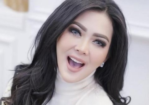 Biografi Syahrini