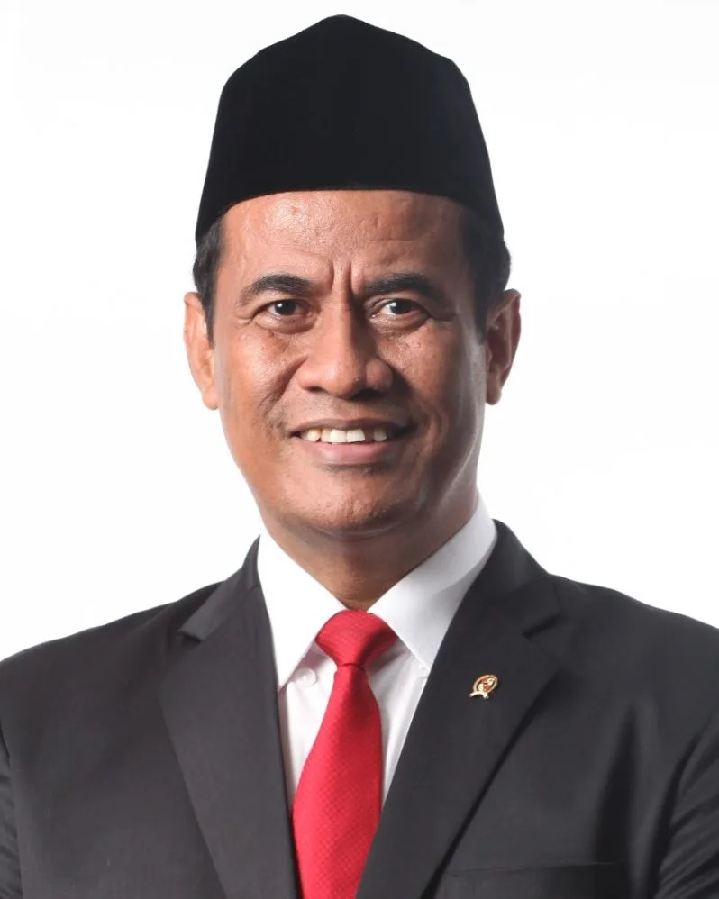 Andi Amran Sulaiman 2 biografi Andi Amran Sulaiman - Biografiku.com