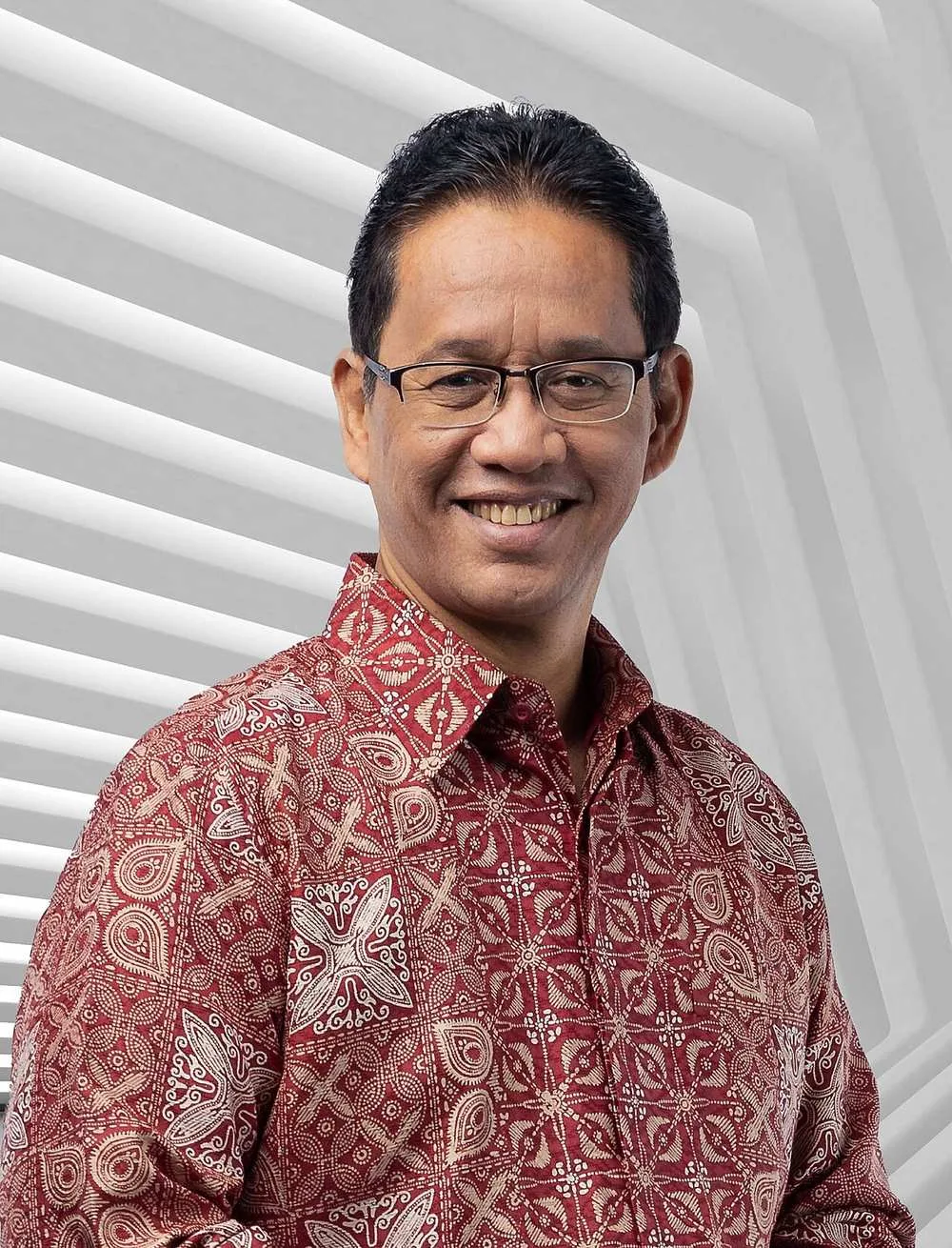 Biografi Purbaya Yudhi Sadewa: Dari Insinyur Migas ke Kursi Menteri Keuangan 2 biografi purbaya yudhi sadewa - Biografiku.com