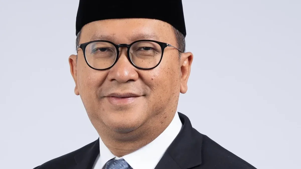 Biografi Rosan Roeslani: Dari Kantor Sewaan 70 Meter Persegi hingga Nahkoda Danantara